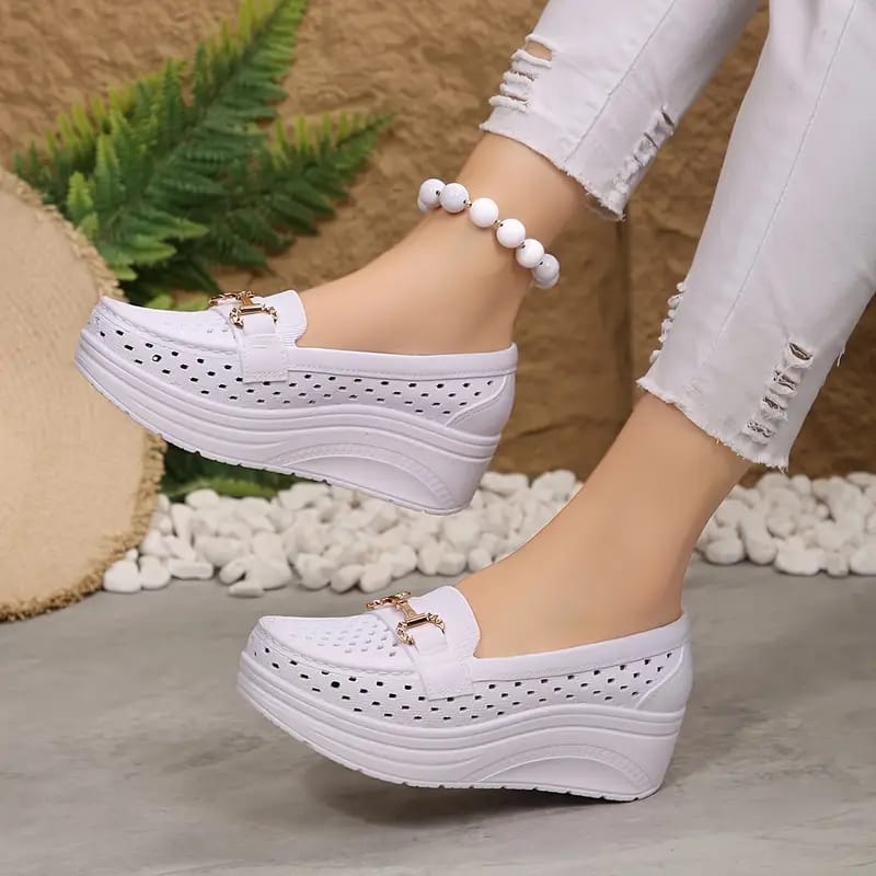 👟Comfort Flow ✨Donde la Comodidad Se Siente en Cada PasoPisa suave, camina ligero y luce increíble 💛Confort acolchado, estilo moderno y ligereza que fluye contigo todo el día⚡