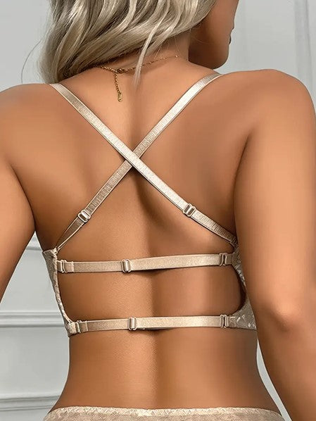 ✨ BraConfort 👗El estilo también puede ser cómodo 🌸 Diseño limpio, sin costuras molestas 🔥 Realce natural que te hace ver firme y segura 👙 Invisible bajo cualquier prenda… visible en tu confianza